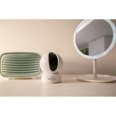 CS-CV246-A0-1C2WFR 2 Мп поворотна Wi-Fi відеокамера EZVIZ