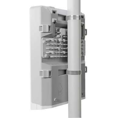 MikroTik CRS318-16P-2S+OUT PoE Комутатор 16 портів керований