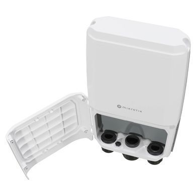 Mikrotik FiberBox Plus (CRS305-1G-4S+OUT) Комутатор 4 порти керований