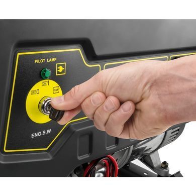 Karcher PGG 8/3 7/7.5кВт 380В 3 фази електростарт AVR Генератор бензиновий