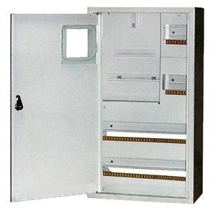 E.NEXT e.mbox.stand.n.f3.36.z Шафа металева, під 3-ф. лічильник, 36 мод., навісна, з замком